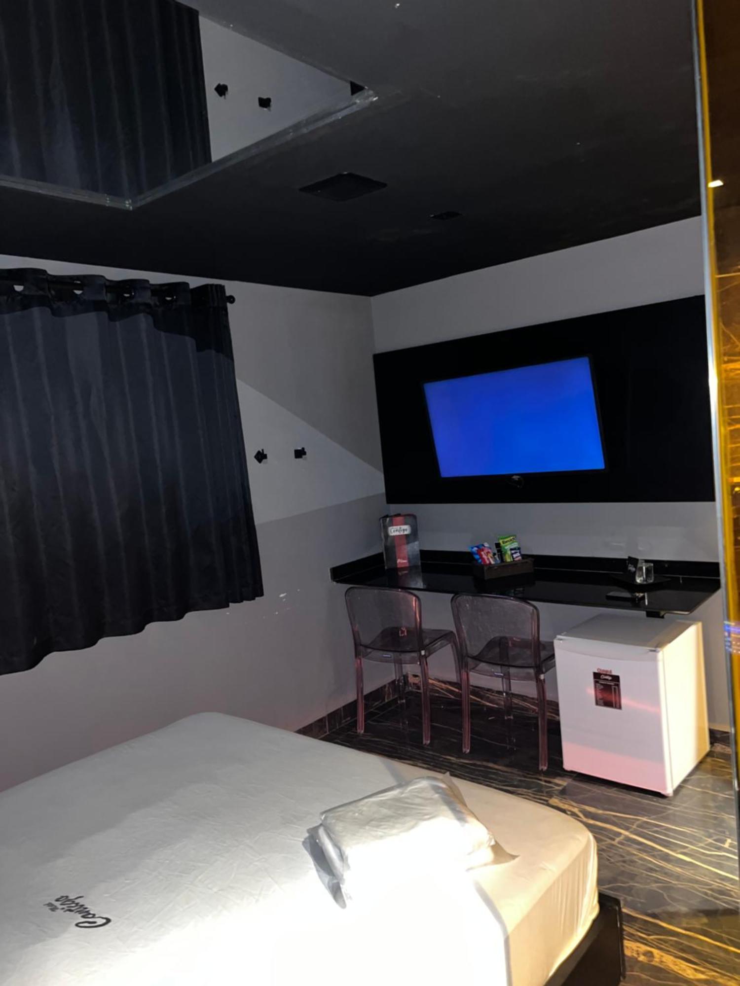 גווארולוס Motel Contigo מראה חיצוני תמונה